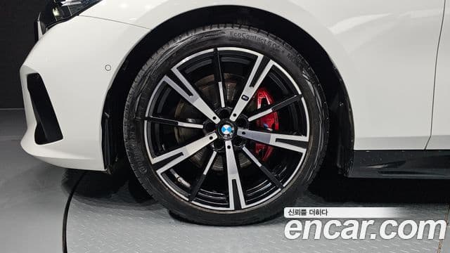 BMW 5 Series 2024 — ფოტო 5/20