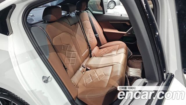 BMW 5 Series 2024 — ფოტო 11/20