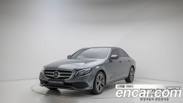 Mercedes-Benz E-Class 2020 — Фото 20/20