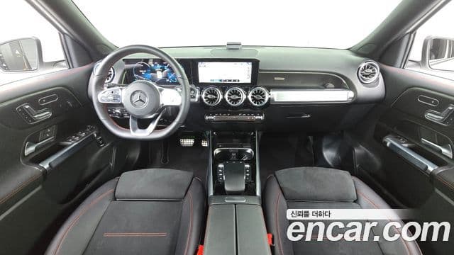 Mercedes-Benz GLB-Class 2022 — Şəkil 7/20
