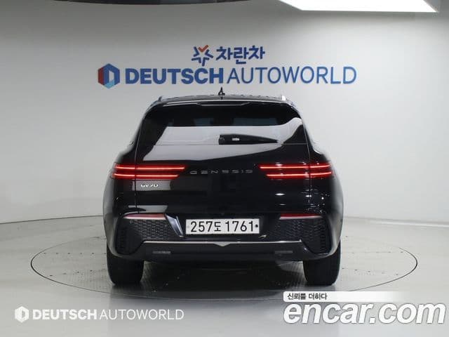 Genesis GV70 2021 — ფოტო 3/20