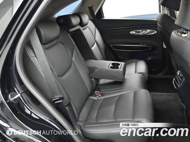 Genesis GV70 2021 — ფოტო 11/20