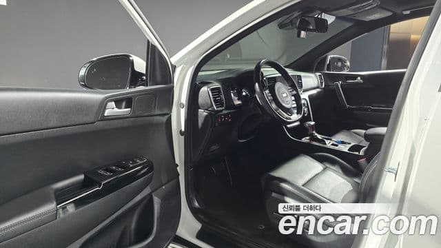 Kia Sportage The Bold 2020 — Şəkil 10/20