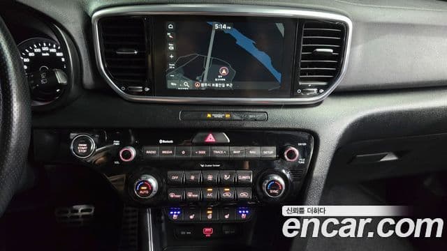 Kia Sportage The Bold 2020 — Şəkil 14/20