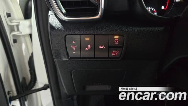 Kia Sportage The Bold 2020 — Şəkil 18/20