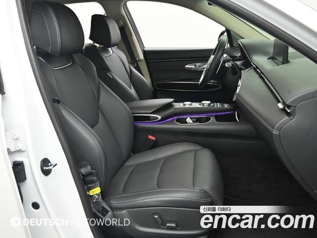Genesis GV70 2021 — ფოტო 9/20