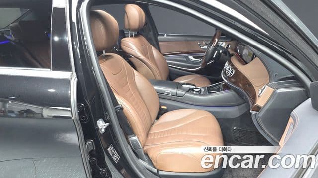 Mercedes-Benz S-Class 2019 — ფოტო 11/33