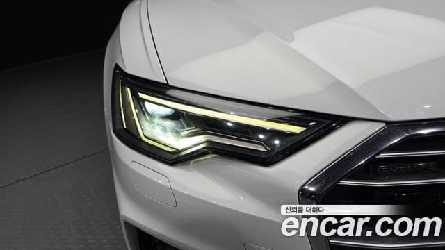 Audi A6 2020 — Photo 17/35