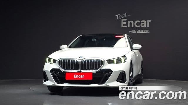 BMW 5 Series 2025 — ფოტო 3/20