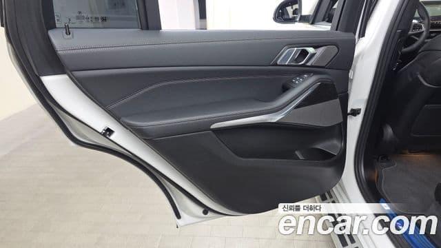 BMW X7 2026 — Photo 5/35