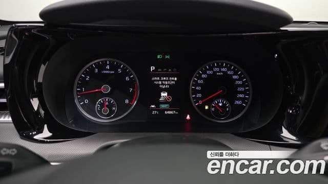 Kia K5 2023 — ფოტო 7/20