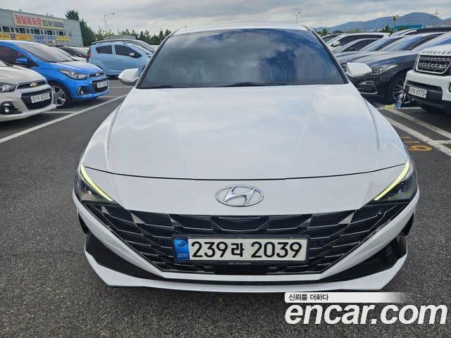 Hyundai Avante 2020 — фото 2 из 20