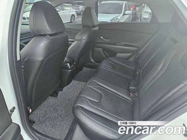 Hyundai Avante 2020 — фото 10 из 20