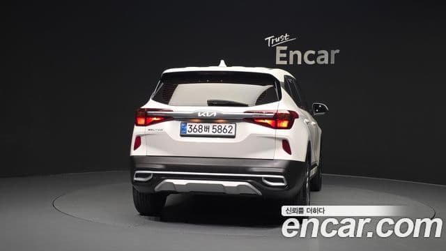 Kia Seltos 2022 — Şəkil 4/20