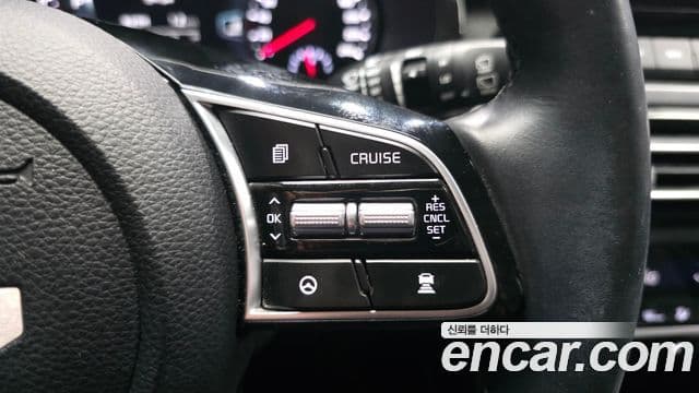 Kia Seltos 2022 — Şəkil 18/20