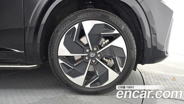 Renault Samsung Grand Koleos 2025 — Photo 30/32