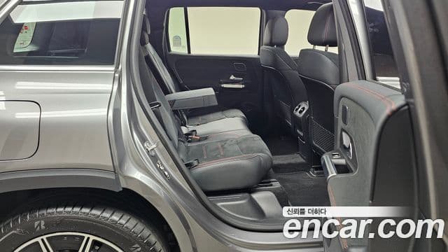 Mercedes-Benz EQB 2025 — ფოტო 29/32