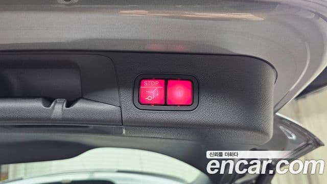 Mercedes-Benz EQB 2025 — ფოტო 3/32