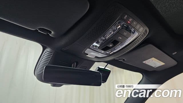 Mercedes-Benz EQB 2025 — ფოტო 20/32