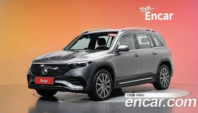 Mercedes-Benz EQB 2025 — ფოტო 2/32
