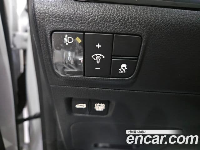 Kia K5 2025 — Şəkil 8/20