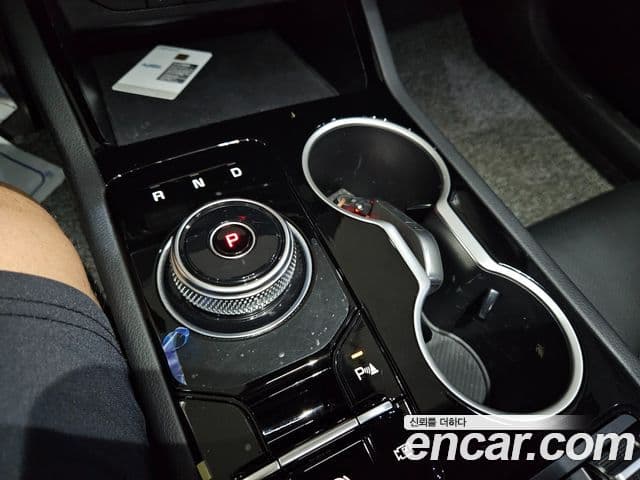 Kia K5 2025 — Şəkil 14/20