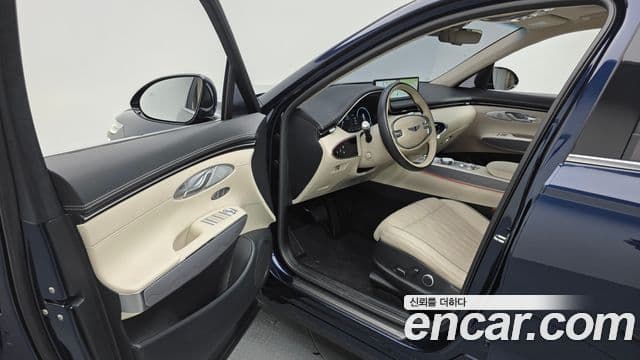 Genesis GV70 2021 — фото 10 из 20