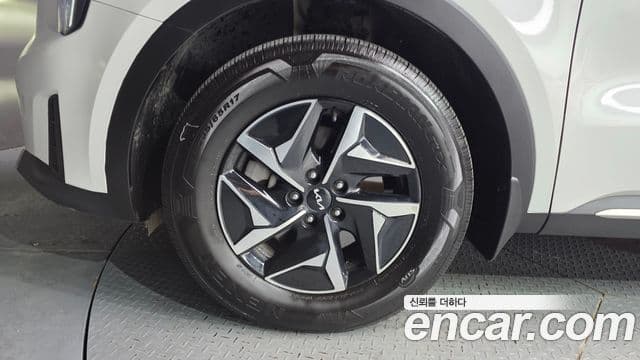 Kia Sorento 2024 — фото 5 из 20