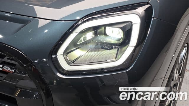 Mini Cooper S Countryman 2025 — Photo 26/30
