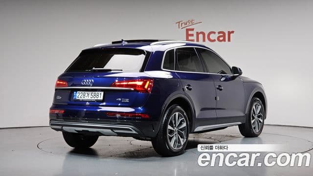Audi Q5 2023 — фото 2 из 20