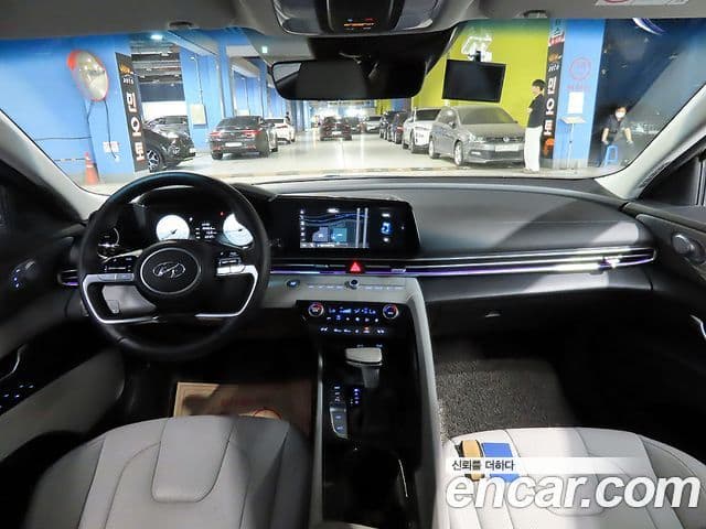 Hyundai Avante 2021 — ფოტო 4/20