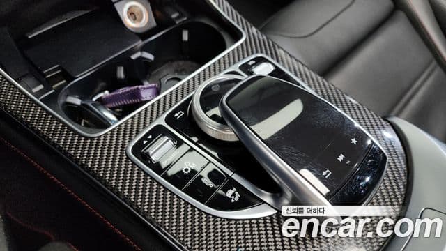 Mercedes-Benz GLC-Class 2018 — Şəkil 16/20