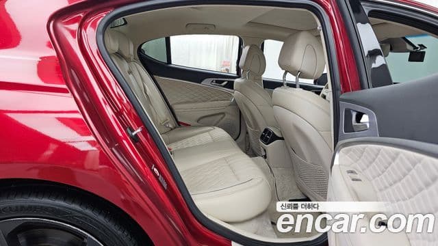 Genesis G70 2019 — Şəkil 12/20
