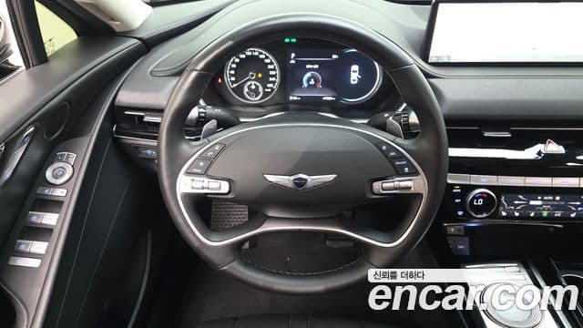 Genesis Electrified G80 2020 — ფოტო 14/20