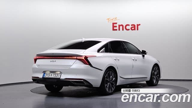 Kia K8 2022 — ფოტო 2/20