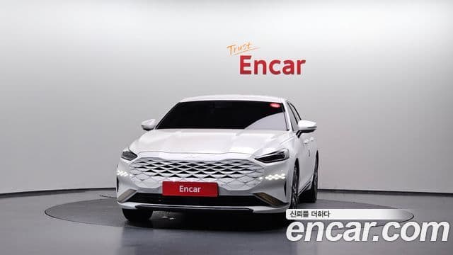 Kia K8 2022 — ფოტო 3/20