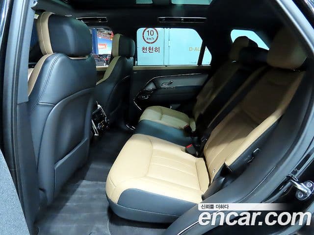 Land Rover Range Rover Sport 2025 — ფოტო 10/19