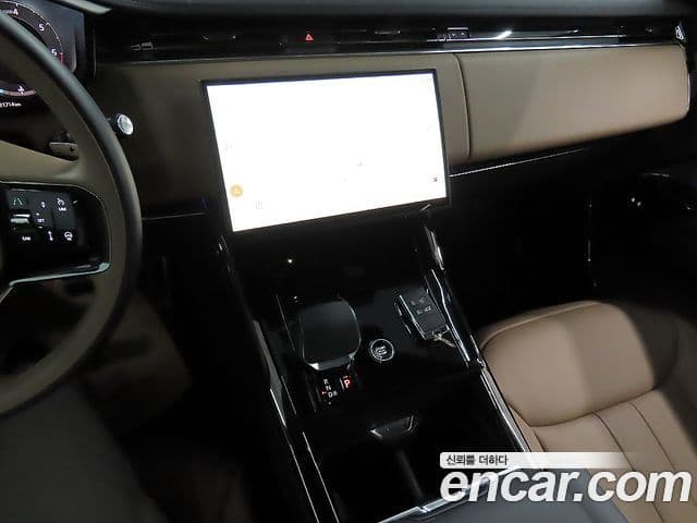 Land Rover Range Rover Sport 2025 — ფოტო 12/19