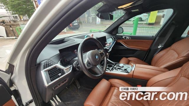 BMW X7 2023 — ფოტო 7/7