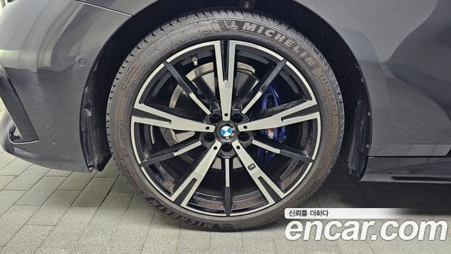BMW 5 Series 2025 — ფოტო 5/20