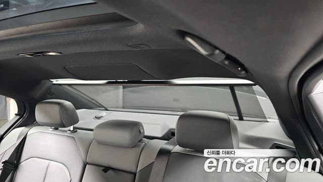 BMW 5 Series 2025 — ფოტო 17/20