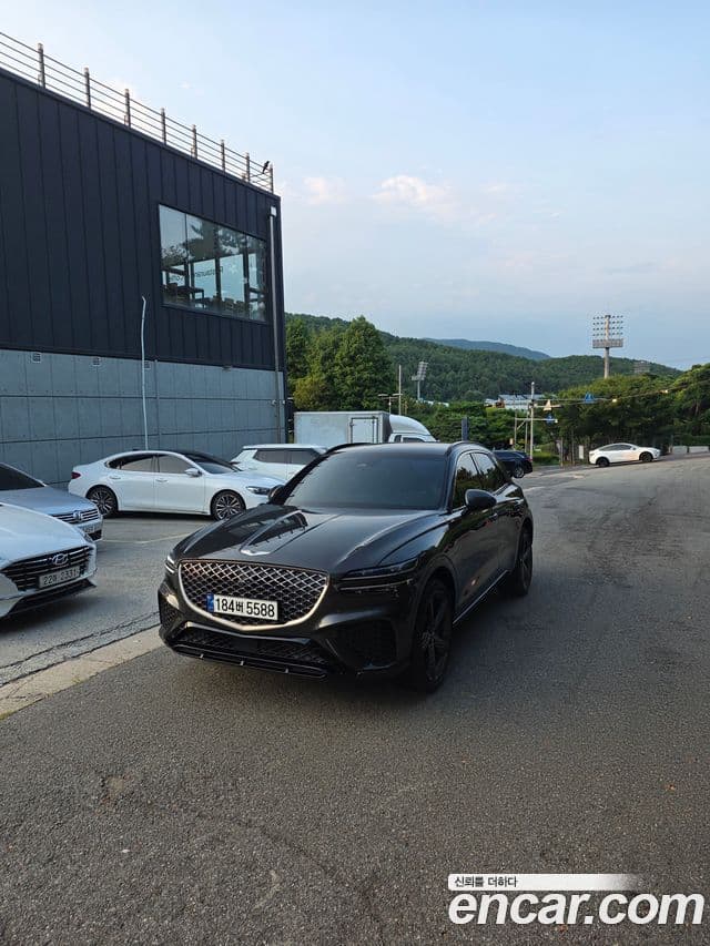Genesis GV70 2023 — Şəkil 3/14