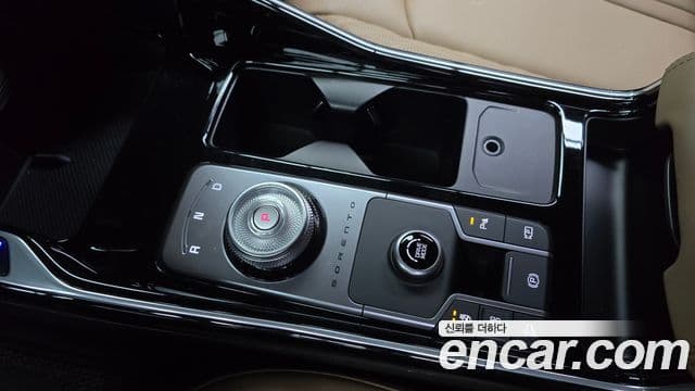 Kia Sorento 2024 — Фото 9/20