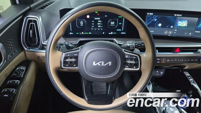 Kia Sorento 2024 — Фото 13/20
