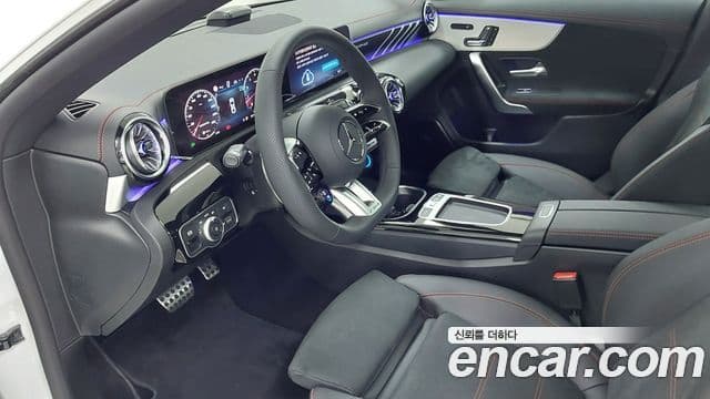 Mercedes-Benz CLA-Class 2025 — фото 7 из 18