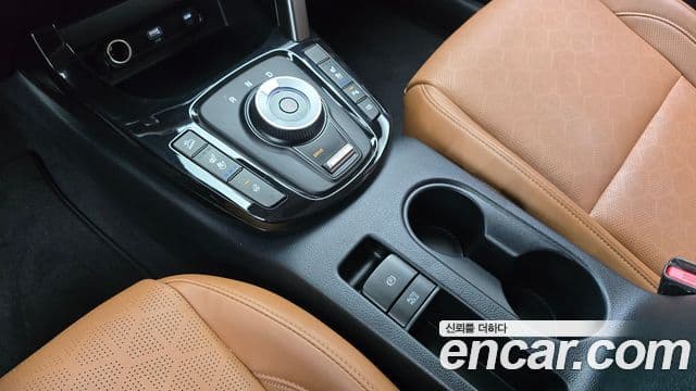 Kia Seltos 2024 — ფოტო 9/20