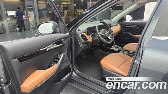 Kia Seltos 2024 — ფოტო 10/20