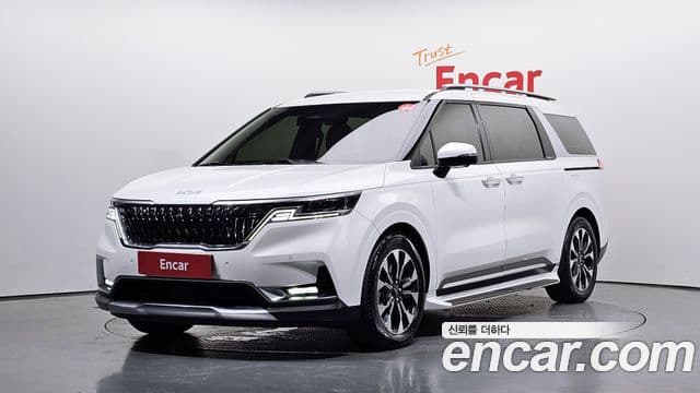 Kia Carnival 2021 — ფოტო 1/20