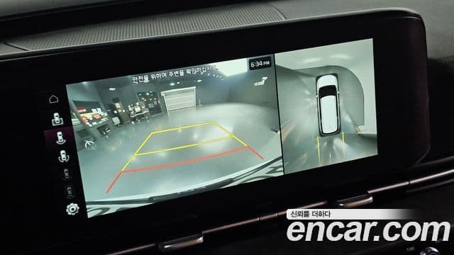 Kia Carnival 2021 — ფოტო 15/20