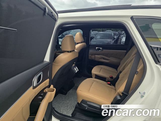 Kia Sorento 2025 — ფოტო 10/18